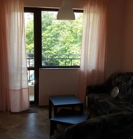 Aпартамент Apartamento *