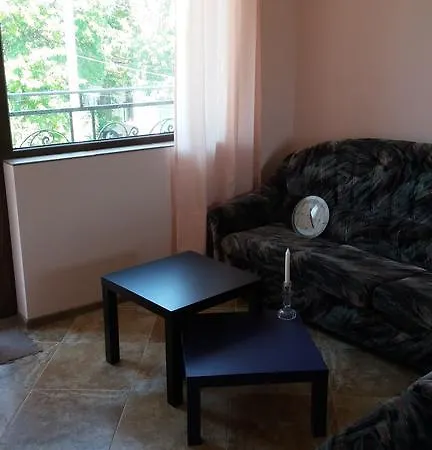 Apartamento Aпартамент *