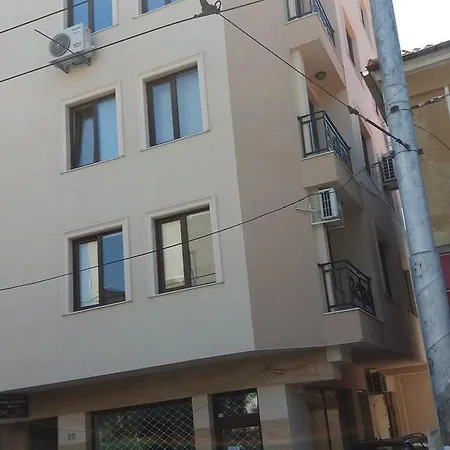 Apartamento Aпартамент *